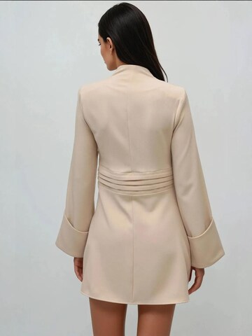 Hiccup - Vestido em bege