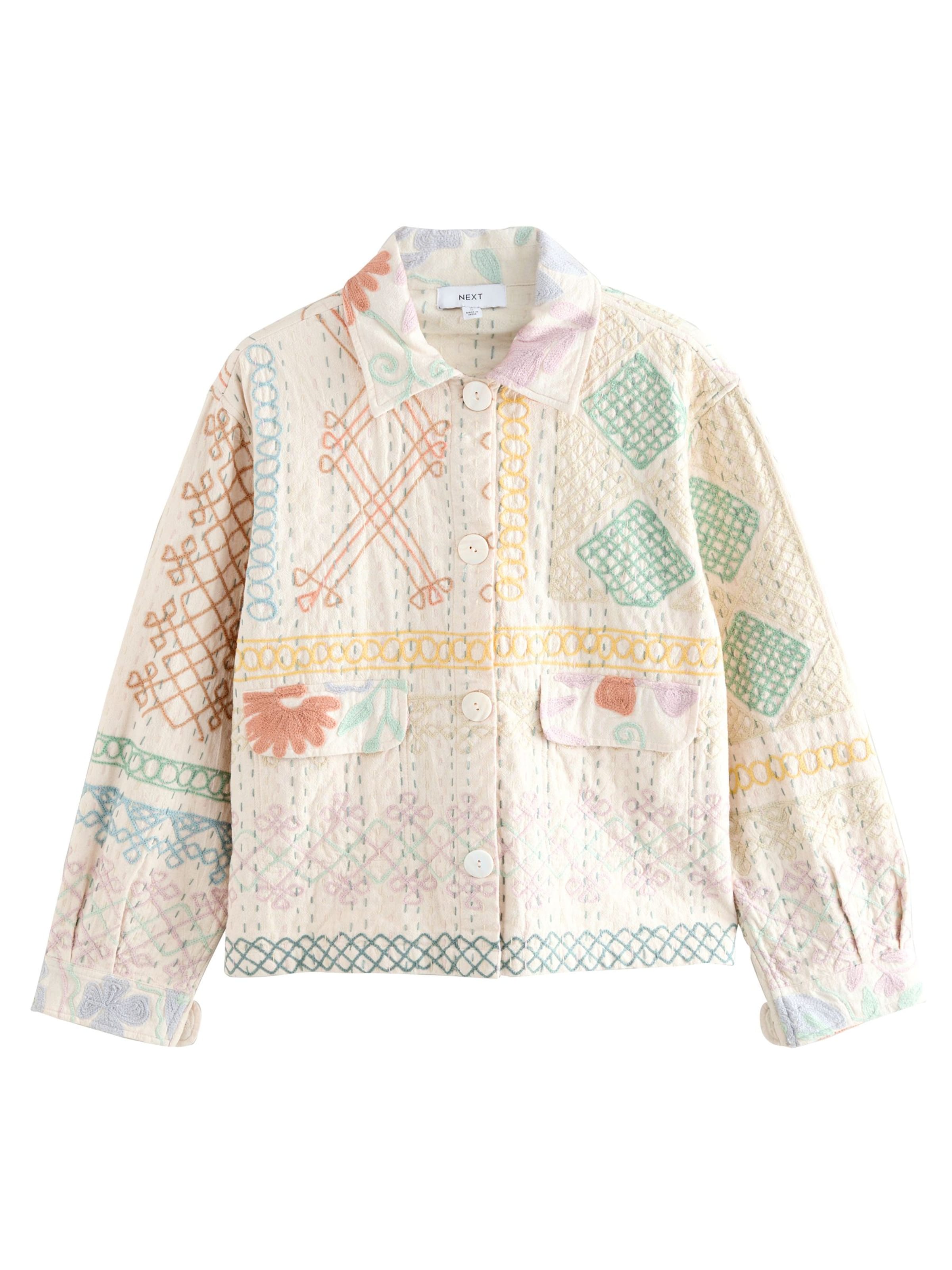 balts Next Starpsezonu jaka: no priekšpuses