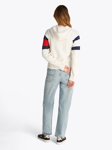Tommy Jeans Tröja i vit