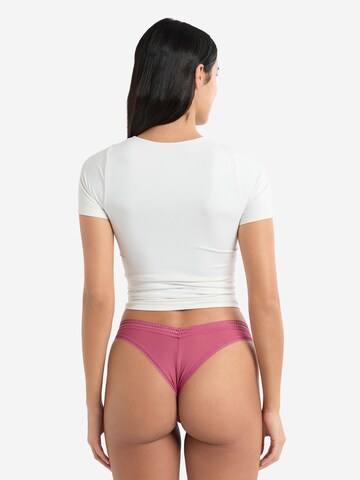 String 'Power' di ETAM in rosa