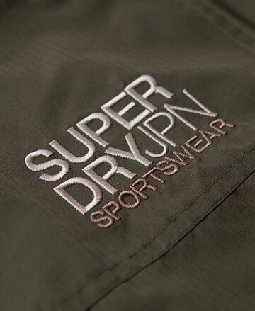 Superdry Übergangsjacke in Grün