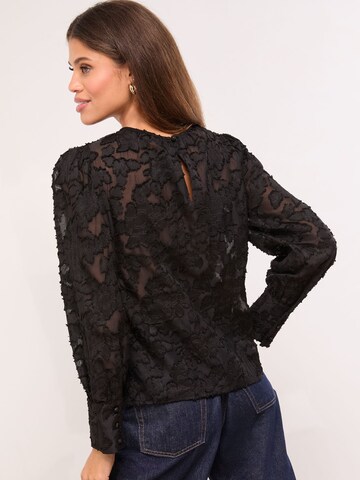 juoda Lipsy Palaidinė