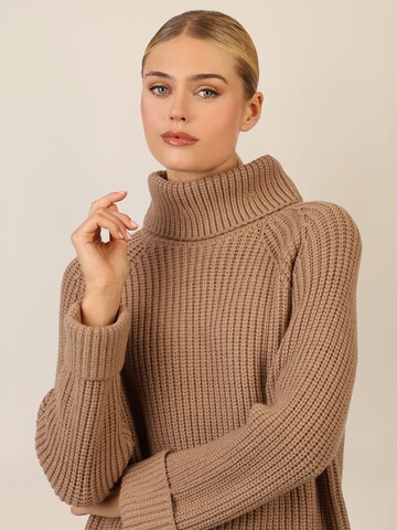 APART Pullover in Braun