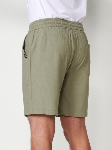 KOROSHI - regular Pantalón en verde