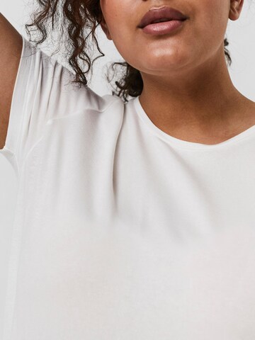 T-shirt 'Ava' Vero Moda Curve en blanc