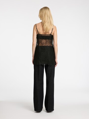 SELECTED Top in Schwarz