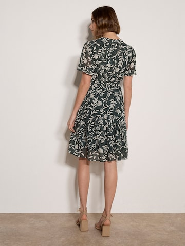 Apricot Dress ' ' in Green