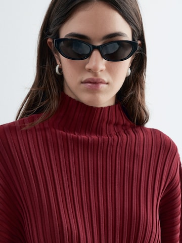 & Other Stories - Vestido de malha em vermelho