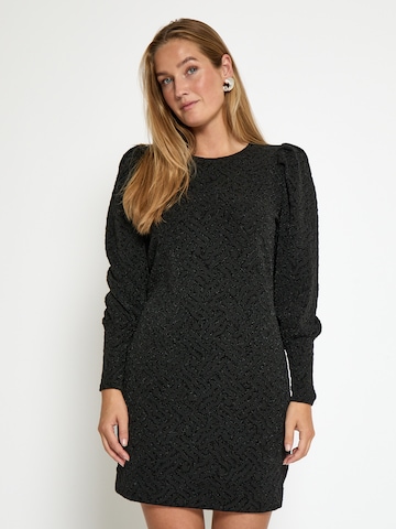 Peppercorn Kleid 'Lia' in Schwarz: Vorderseite
