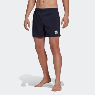 ADIDAS SPORTSWEAR Boardshorts 'Short  Solid' i blå: framsida