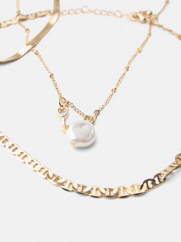Collana di Bershka in oro