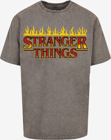 T-Shirt 'Stranger Things Fire Logo Men Netflix TV Series' F4NT4STIC en gris : devant