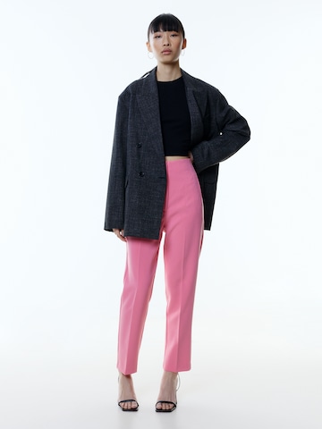 EDITED Regular Pantalon 'Charlotta' in Roze