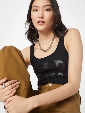 GAP Top in Black