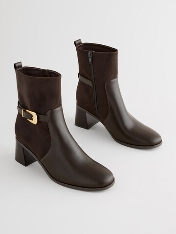 Stivaletto di Next in marrone
