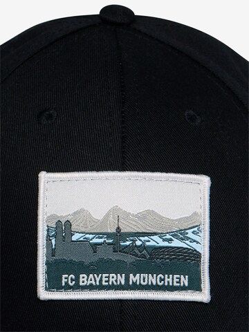 FC BAYERN MÜNCHEN Athletic Cap 'FC Bayern München' in Black