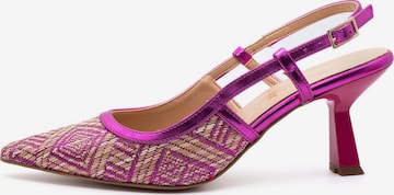 KAMMI Slingback Pumps in Purple: front