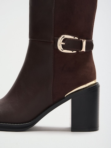 Lipsy Boot in Brown