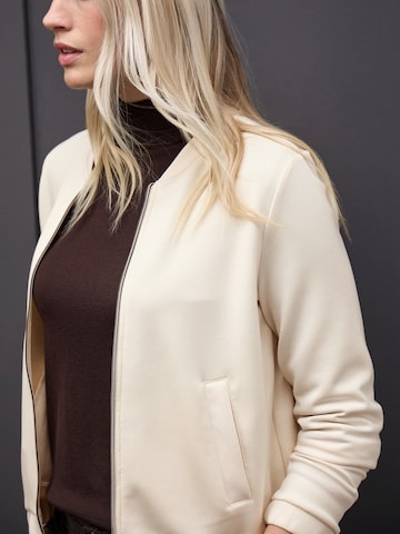 STREET ONE Zip-Up Hoodie in Beige