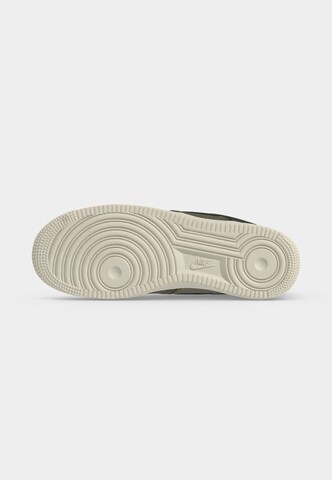 Nike Sportswear Ниски маратонки 'Air Force 1 '07 LV8' в зелено