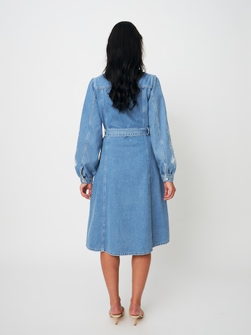 Crās Mekko ' Celinecras ' värissä sininen