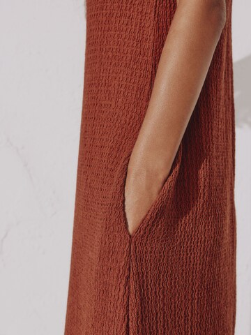 Abito di Next in rosso
