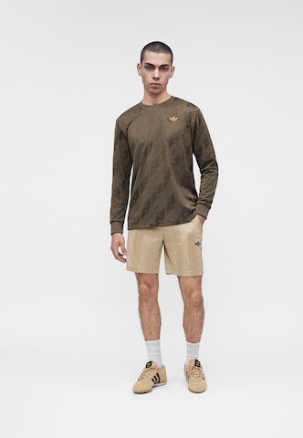 ADIDAS ORIGINALS Loosefit Byxa 'ENGINEERED' i beige