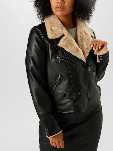 Veste d’hiver Vero Moda Curve en noir