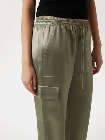 GUESS Tapered Pants 'New Marzia' in Green