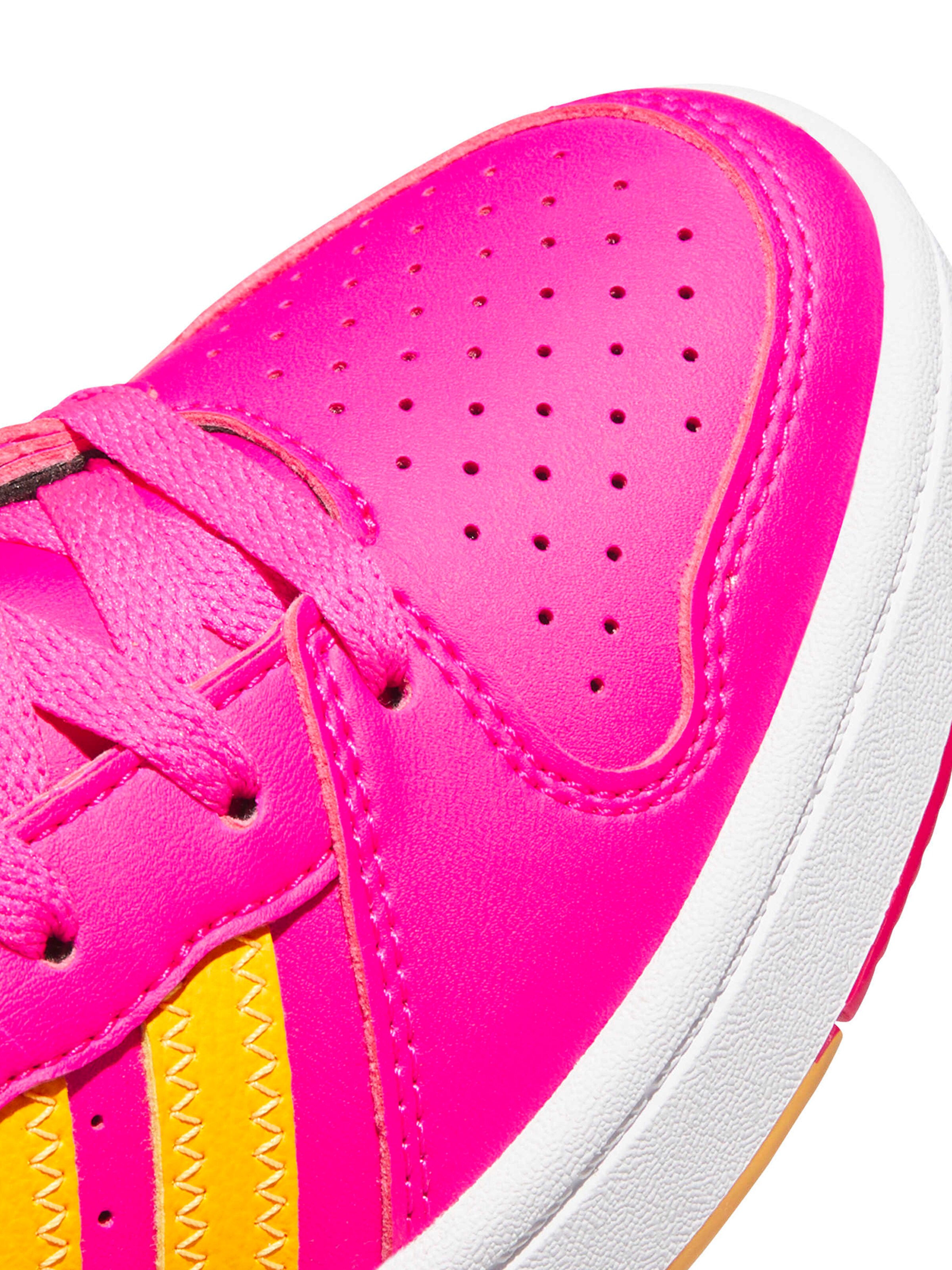 ADIDAS SPORTSWEAR Urheilukengät 'HOOPS MID CLASSIC' värissä vaaleanpunainen