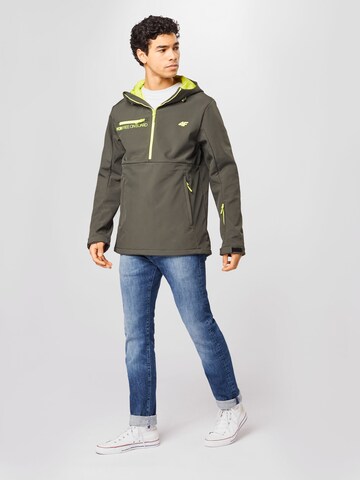 Veste outdoor 4F en vert