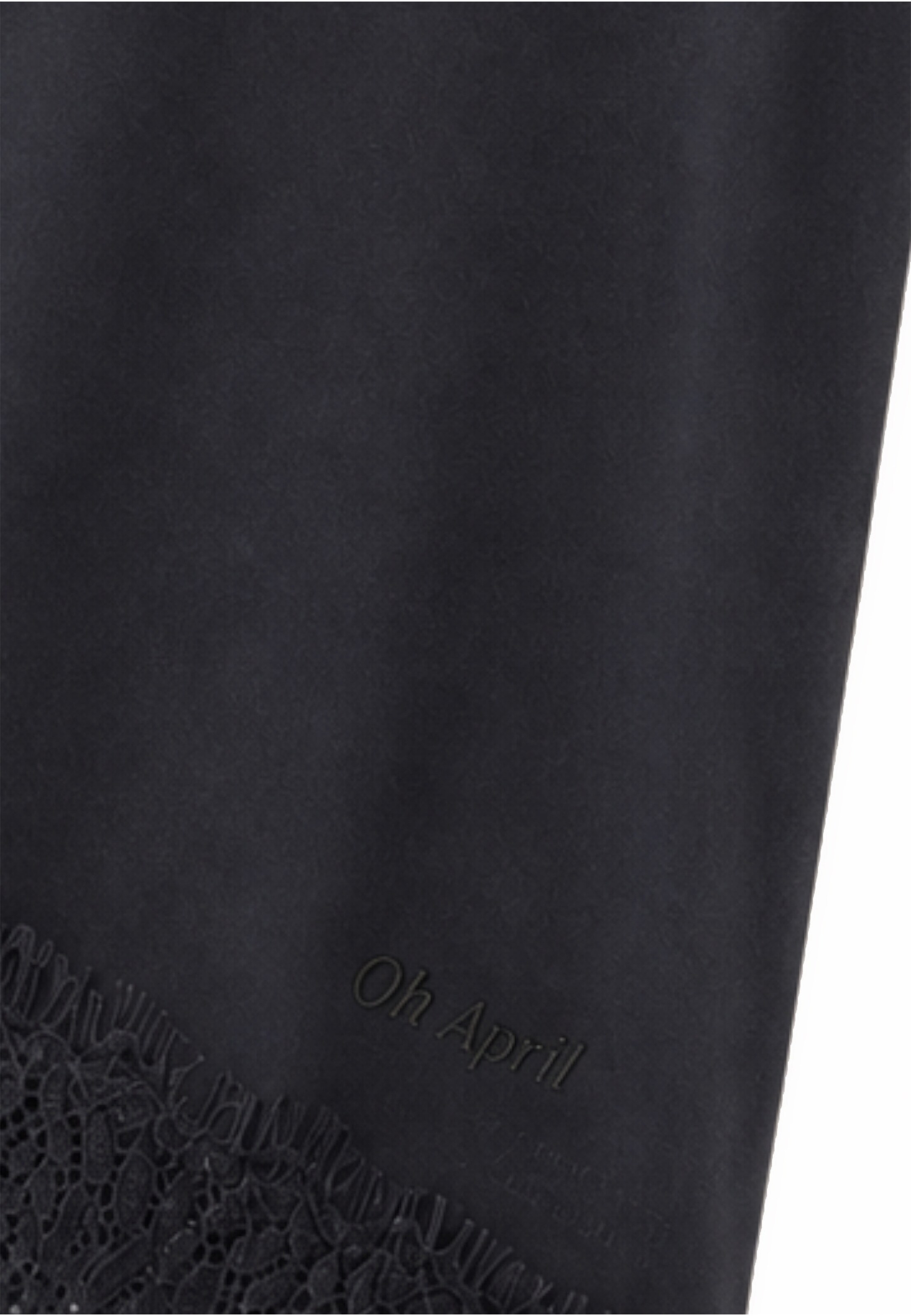 OH APRIL Top 'Tami' in Black