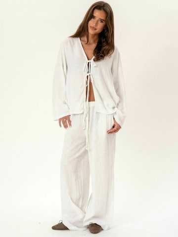 It's May - Top ' Bow ' en blanco