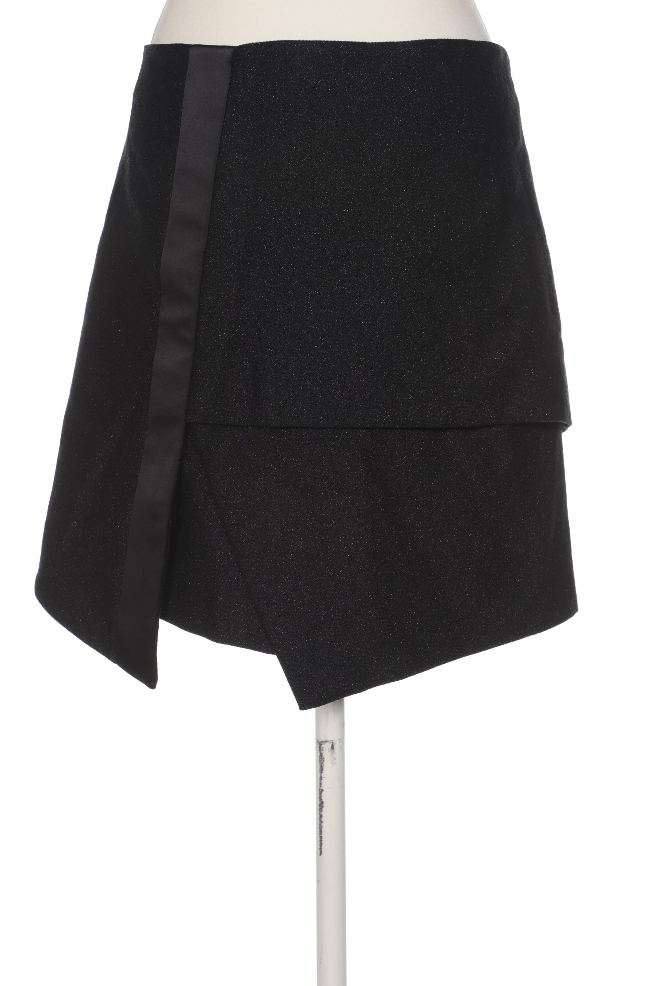 Karl Lagerfeld Rock XS in Schwarz: Vorderseite