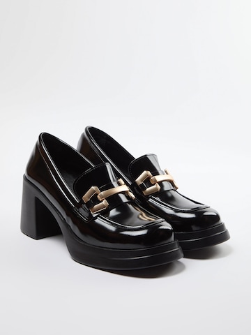 Trendyol Pumps in Black