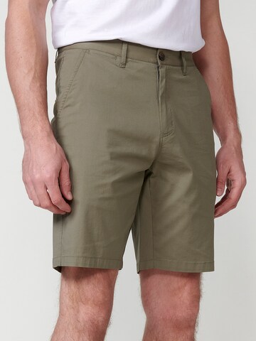 Regular Pantalon chino KOROSHI en vert
