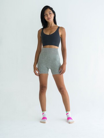 INCYLENCE Athletic Socks 'STRIKES SHORT' in 