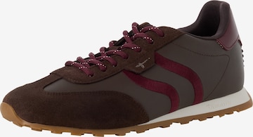 Baskets basses Tamaris en marron : devant