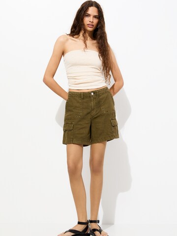 Regular Pantalon Pull&Bear en vert