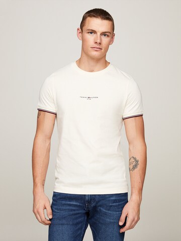 T-Shirt TOMMY HILFIGER en blanc : devant