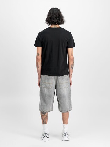 Tricou de la ALPHA INDUSTRIES pe negru