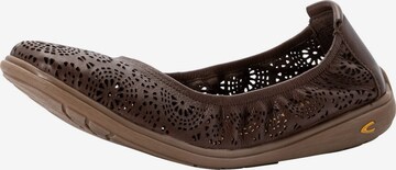 CAMEL ACTIVE Classic Flats in Brown: front