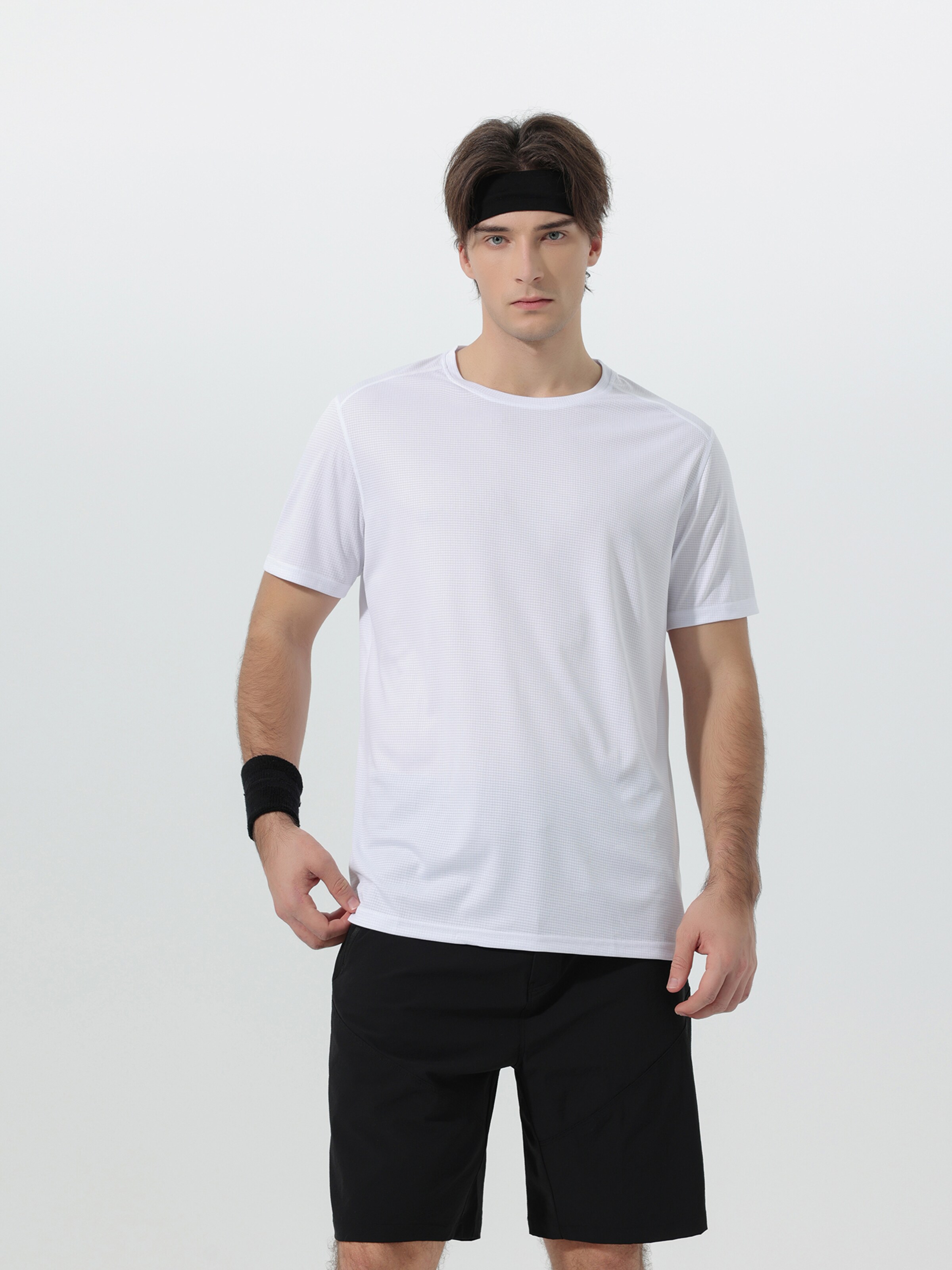 YOUTHUP Performance Shirt 'Feuchtleit' in White: front
