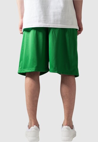 Loosefit Pantaloni de la Urban Classics pe verde