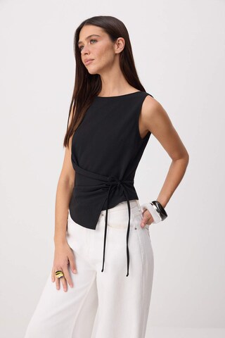 Trendyol - Top en negro