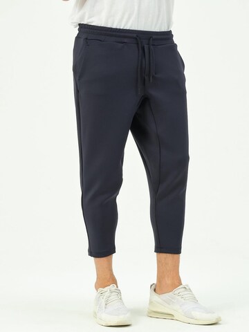 C&City Tapered Trousers in Blue