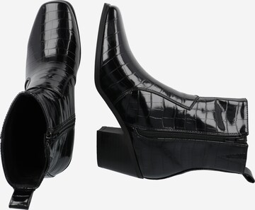 Bottines 'GRILA' VERO MODA en noir