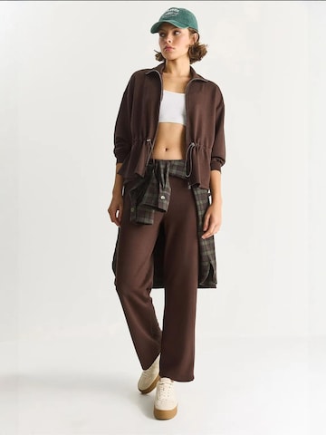 Bianco Lucci Joggingpak in Bruin