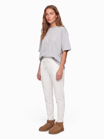 Effilé Pantalon de pyjama Skiny en gris