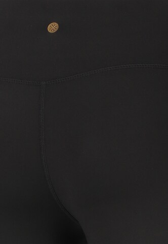 Athlecia Skinny Leggings in Black